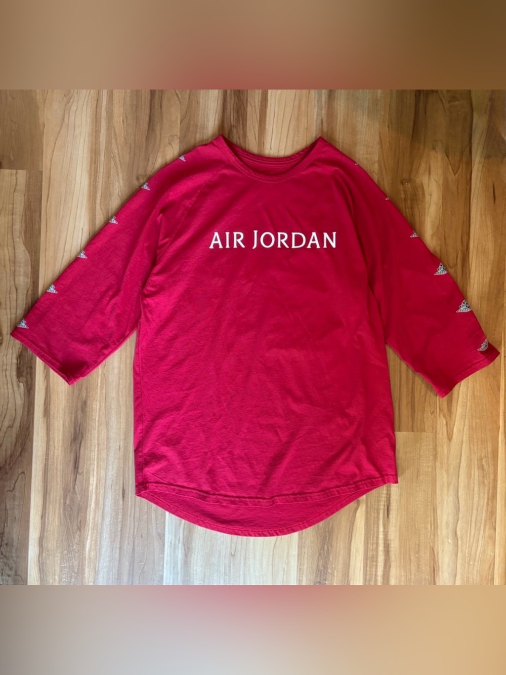 Air Jordan Red 3/4 Sleeve Shirt Medium